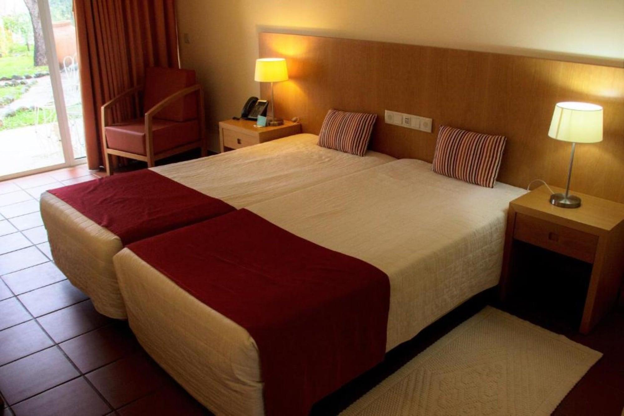 Inatel Oeiras Hotel ภายนอก รูปภาพ