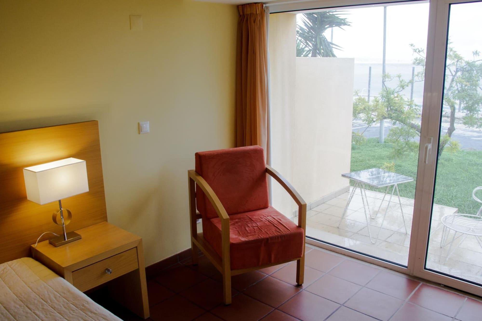 Inatel Oeiras Hotel ภายนอก รูปภาพ