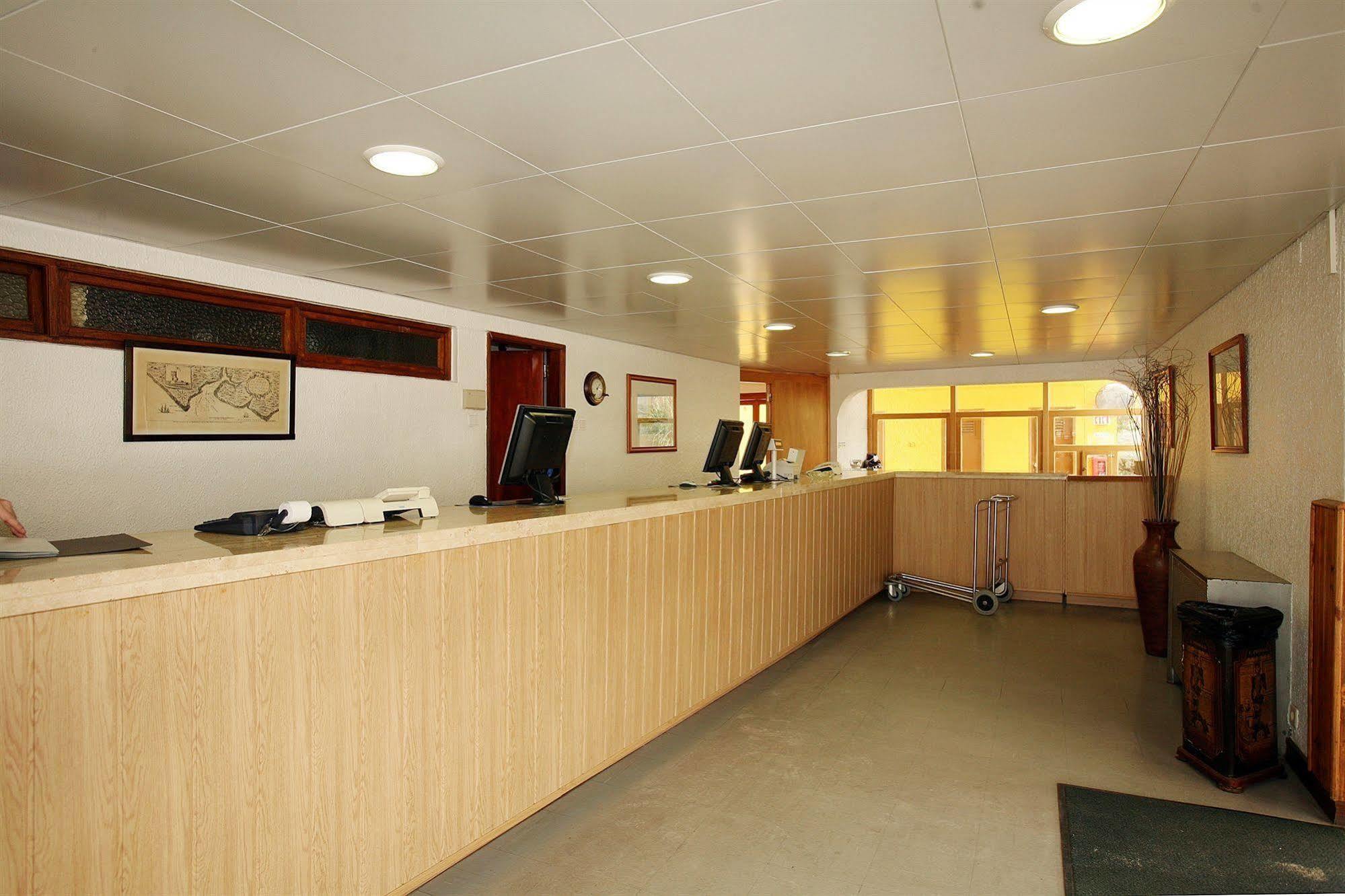 Inatel Oeiras Hotel ภายนอก รูปภาพ